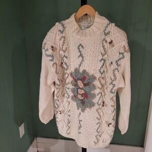 Vintage Floral Knit Sweater - Cream and Blue, Shoulder Pads, 23" Pit-Pit